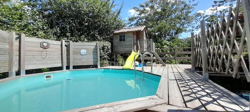 Maison - 150 m² - 6 pièces