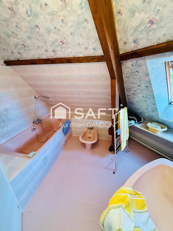 Maison - 151 m² - 5 pièces