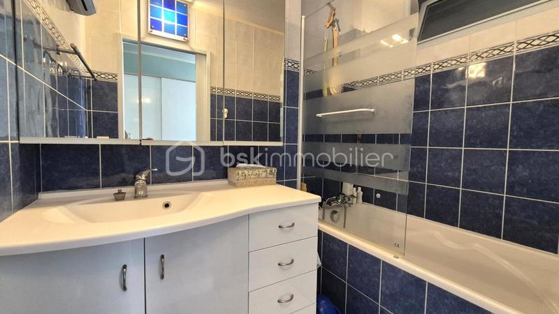 Maison - 164 m² - 7 pièces