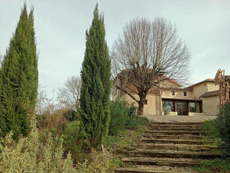 Maison - 129 m² - 6 pièces