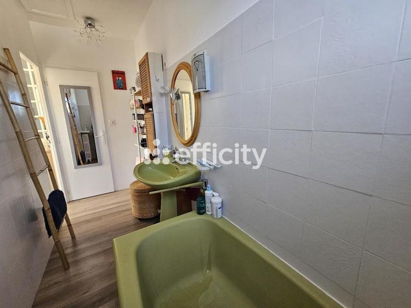 Maison - 102 m² - 4 pièces