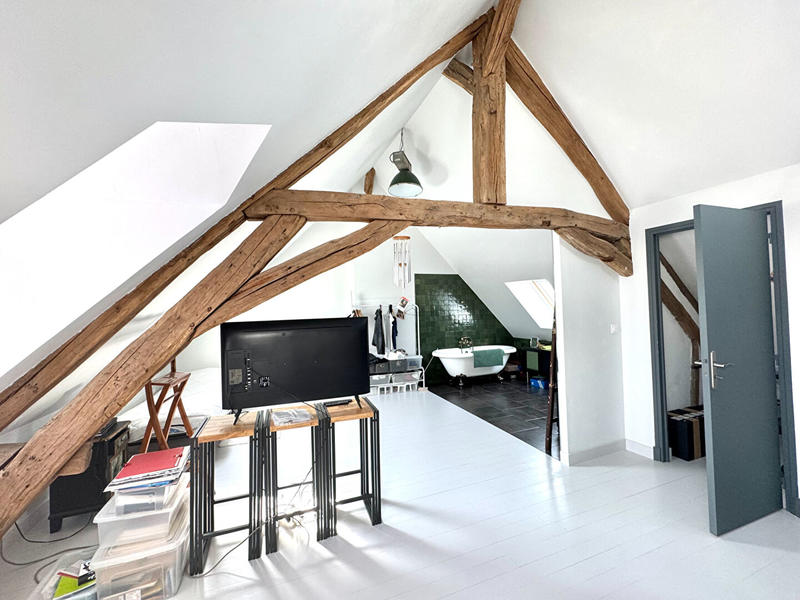 Maison - 140 m² - 5 pièces