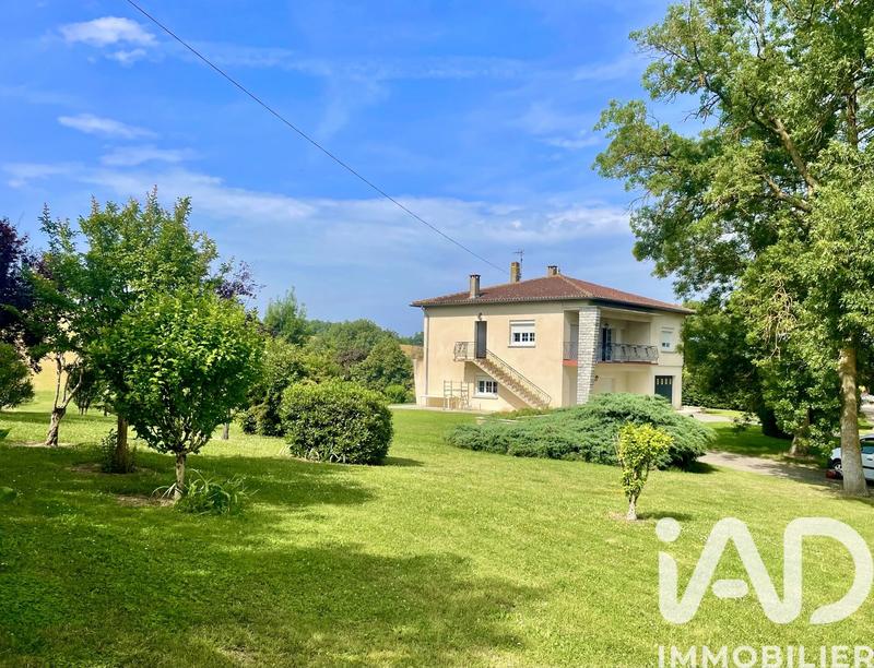 Maison - 191 m² - 6 pièces