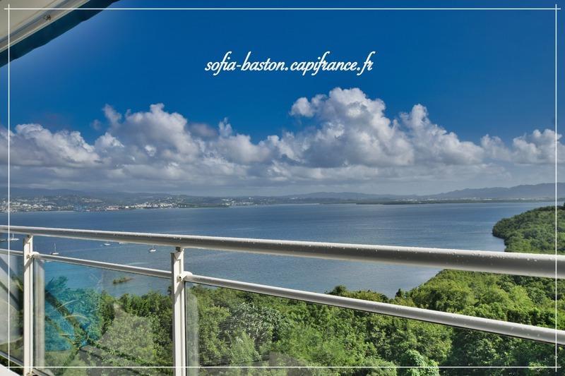 Appartement - 128 m² - 4 pièces