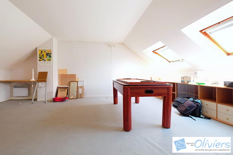 Maison - 171 m² - 7 pièces