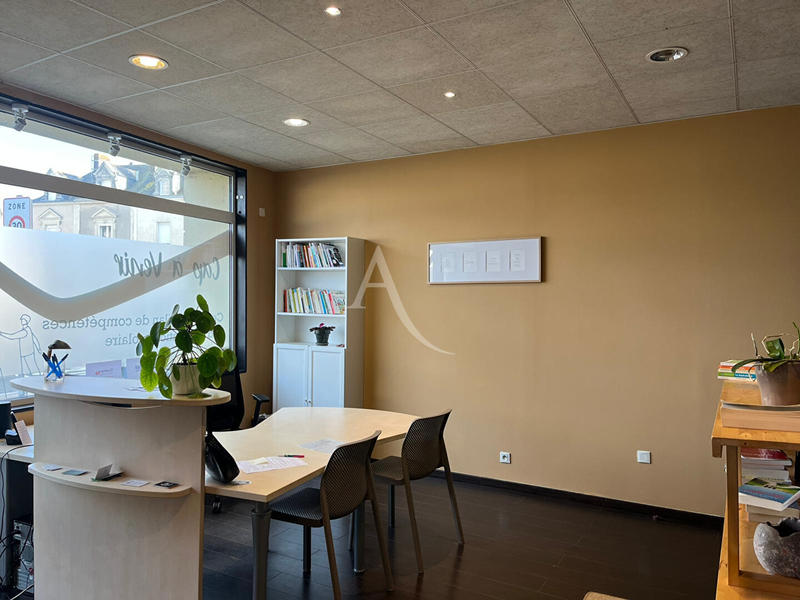 Local commercial - 55 m² - 3 pièces