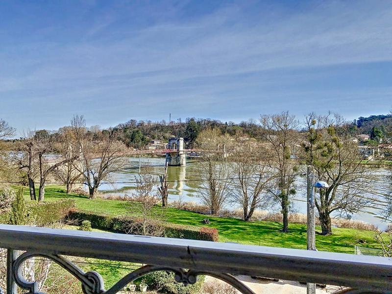 Demeure - 310 m² - 8 pièces