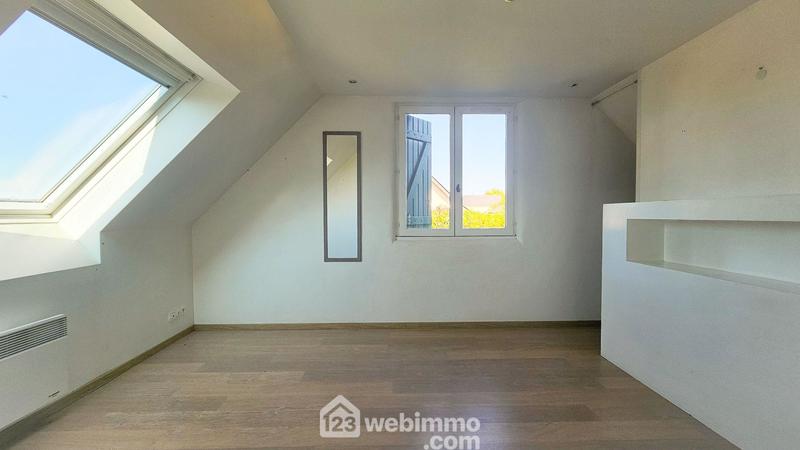 Maison - 150 m² - 7 pièces