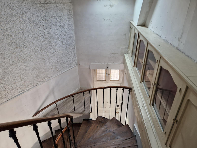 Immeuble - 142 m² - 5 pièces