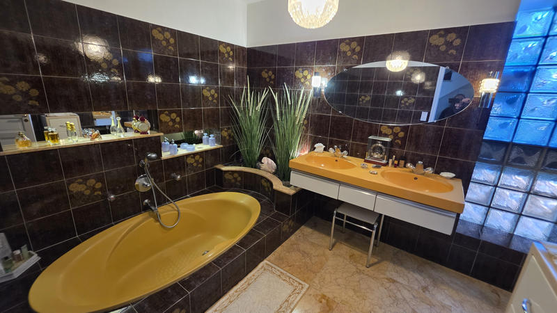 Maison - 140 m² - 7 pièces