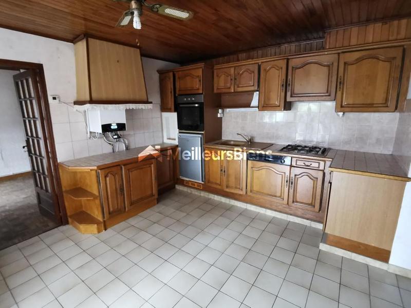 Propriété - 115 m² - 6 pièces