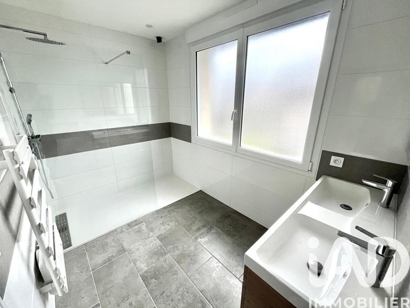 Maison - 170 m² - 6 pièces