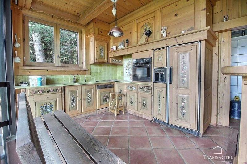 Châlet - 271 m² - 7 pièces