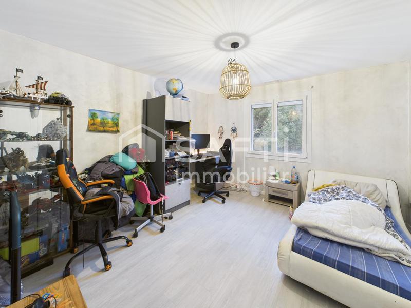 Maison - 106 m² - 5 pièces