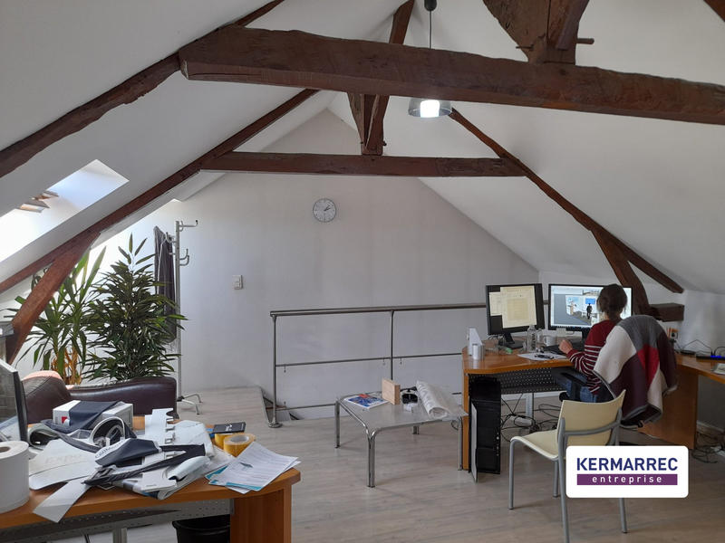 Local commercial - 910 m²