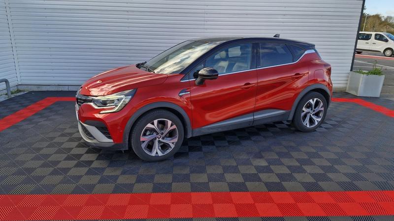 Renault Captur E-Tech Plug-In 160 R.S. Line