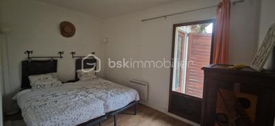 Maison - 99 m² - 6 pièces