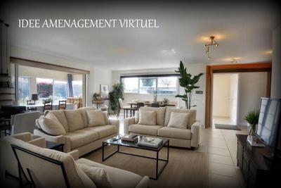 Maison - 210 m² - 4 pièces