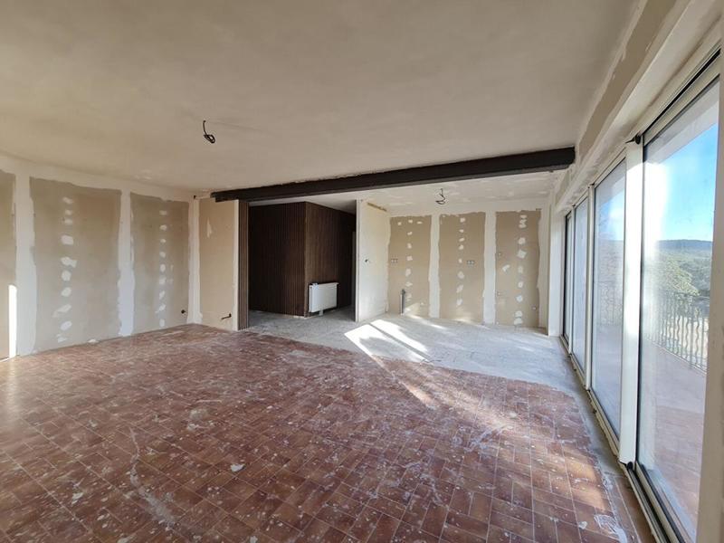 Maison - 195 m² - 8 pièces