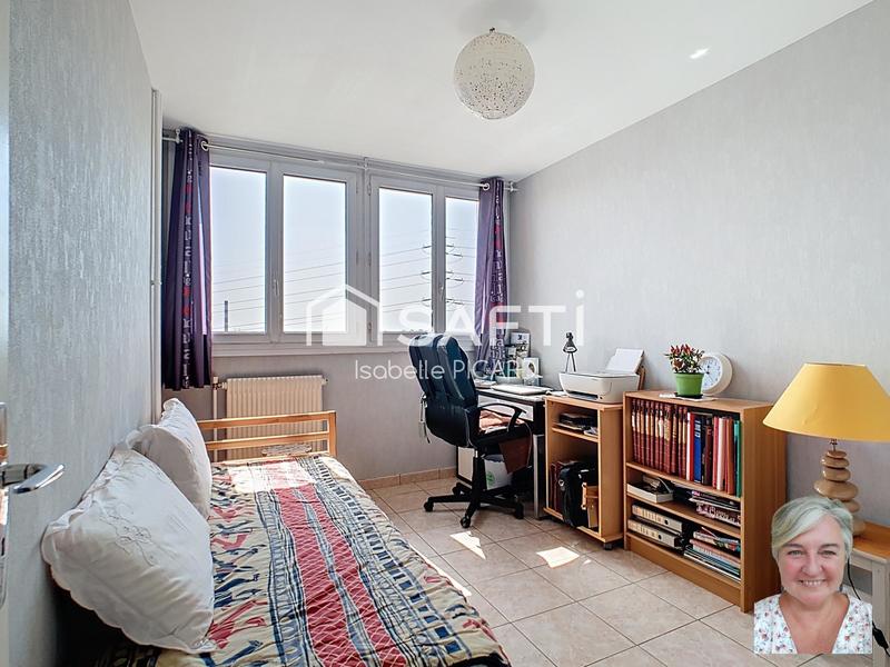 Appartement - 70 m² - 4 pièces