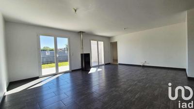 Maison - 96 m² - 4 pièces