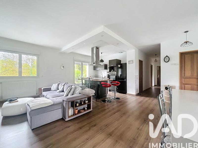 Maison - 102 m² - 5 pièces