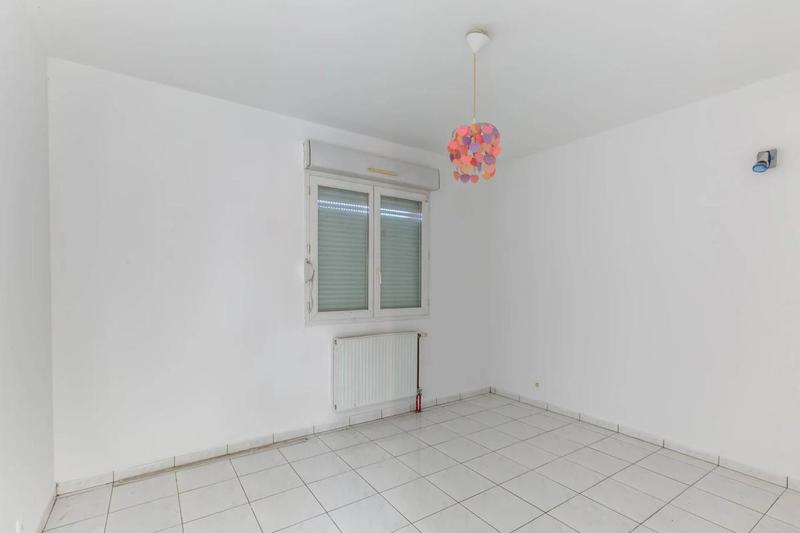 Pavillon - 102 m² - 5 pièces