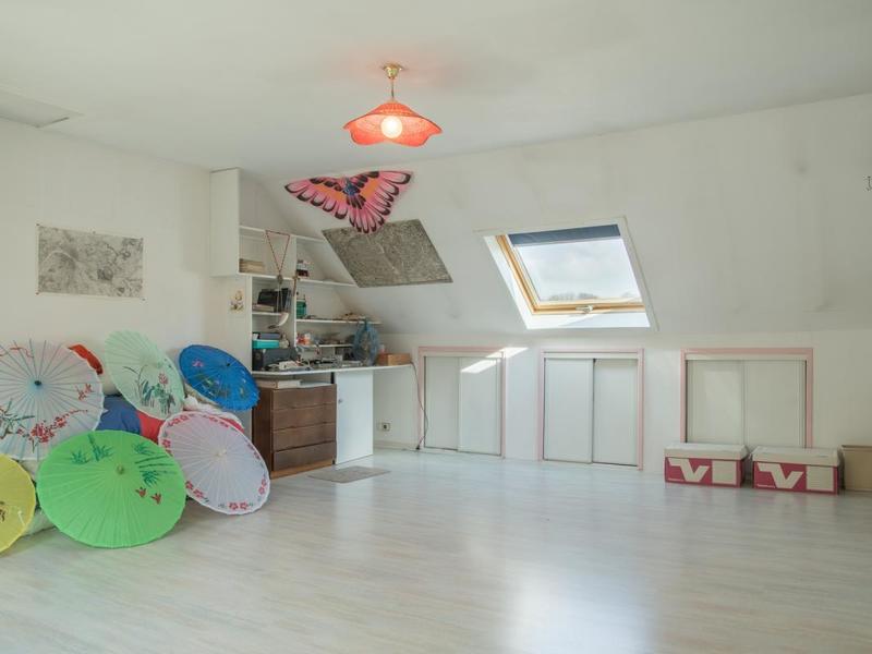 Maison - 209 m² - 6 pièces