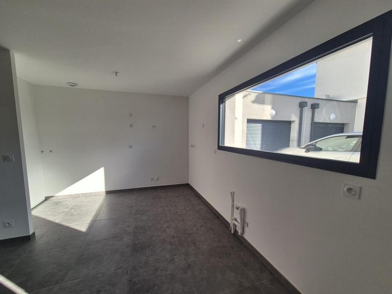 Maison - 84 m² - 4 pièces