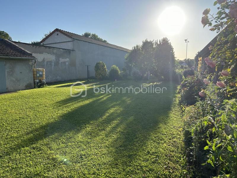 Maison - 272 m² - 10 pièces