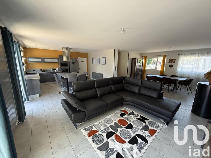 Maison - 143 m² - 5 pièces