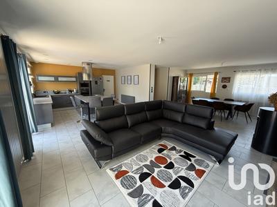 Maison - 143 m² - 5 pièces