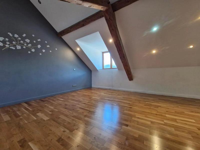 Appartement - 125 m² - 4 pièces