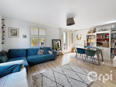 Appartement - 67 m² - 3 pièces