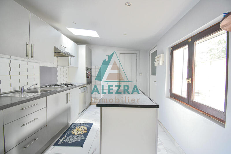 Maison - 79 m² - 4 pièces