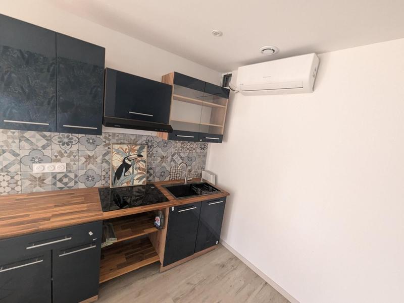 Maison - 457 m² - 11 pièces