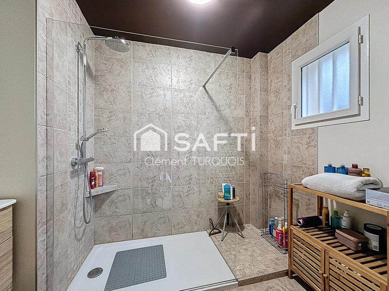 Maison - 160 m² - 7 pièces