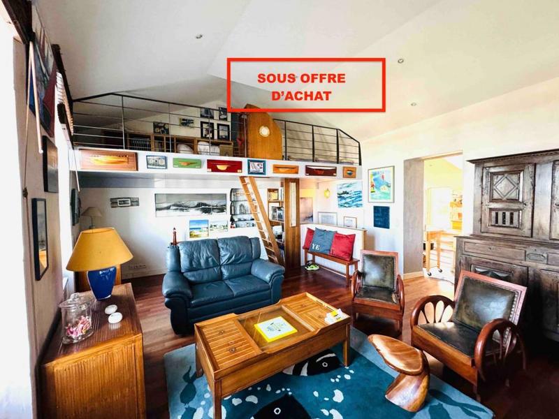 Maison traditionnelle - 123 m² - 8 pièces