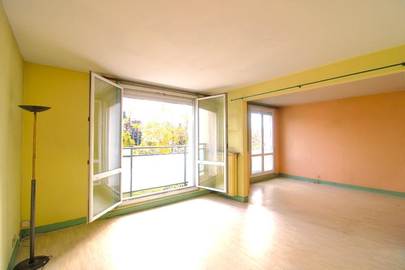 Appartement - 99 m² - 5 pièces