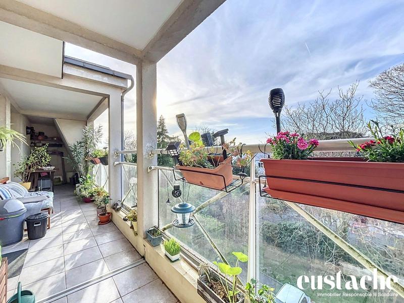 Appartement - 83 m² - 3 pièces