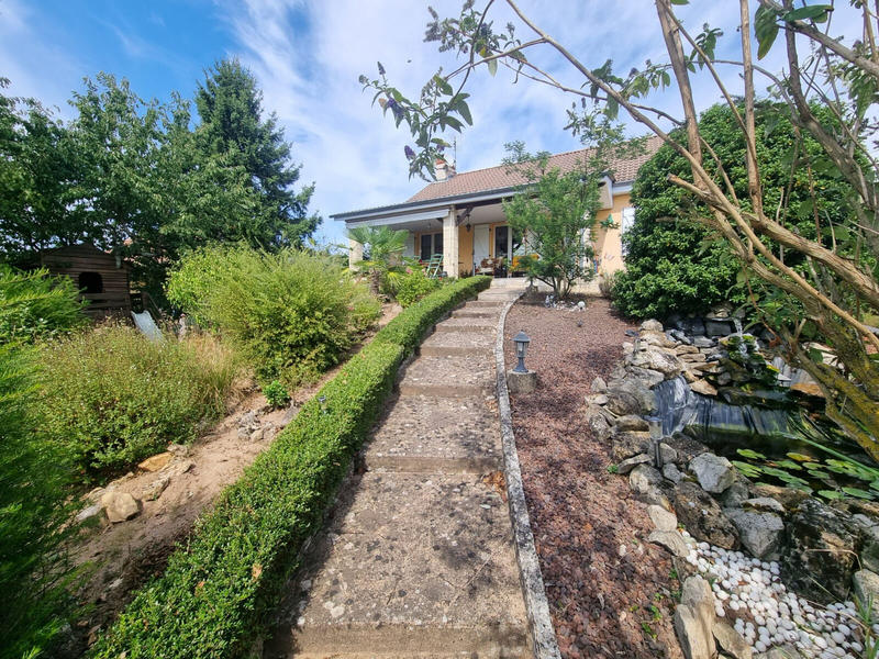 Maison - 78 m² - 7 pièces