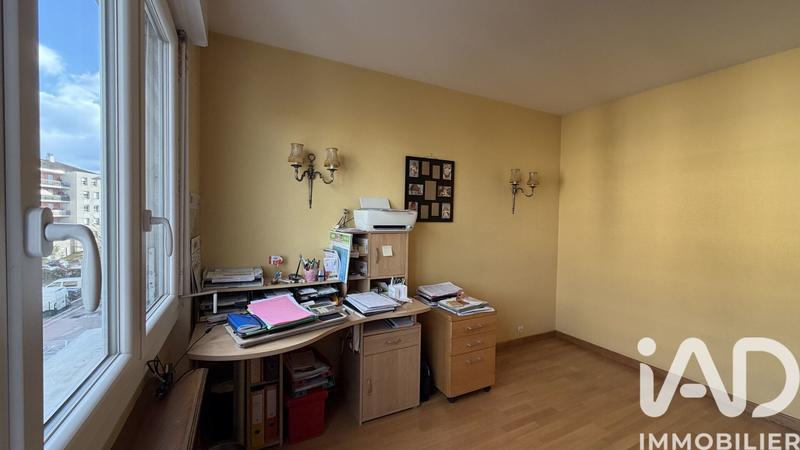 Appartement - 93 m² - 4 pièces