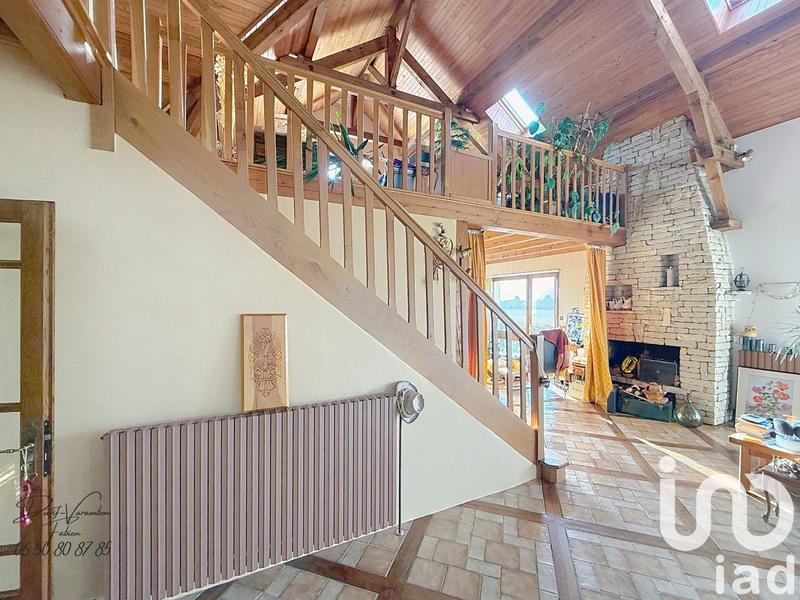 Maison - 216 m² - 7 pièces