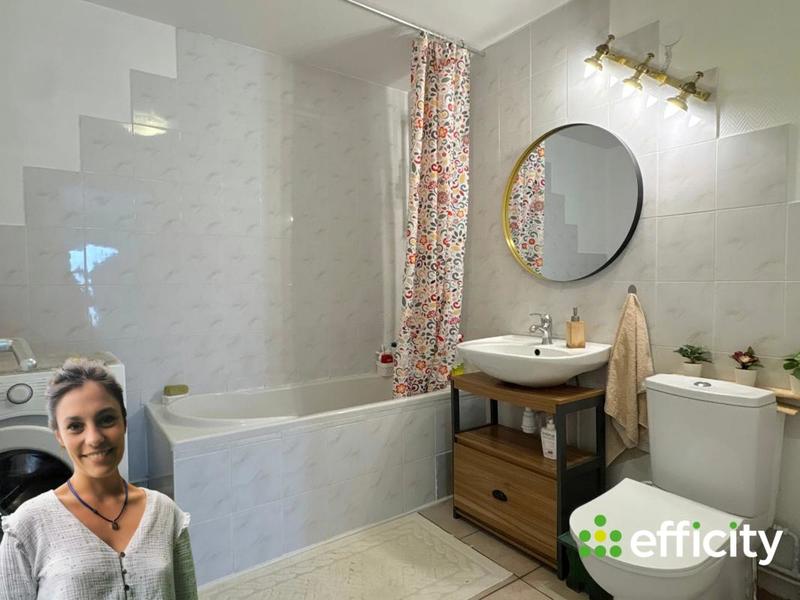 Maison - 200 m² - 9 pièces