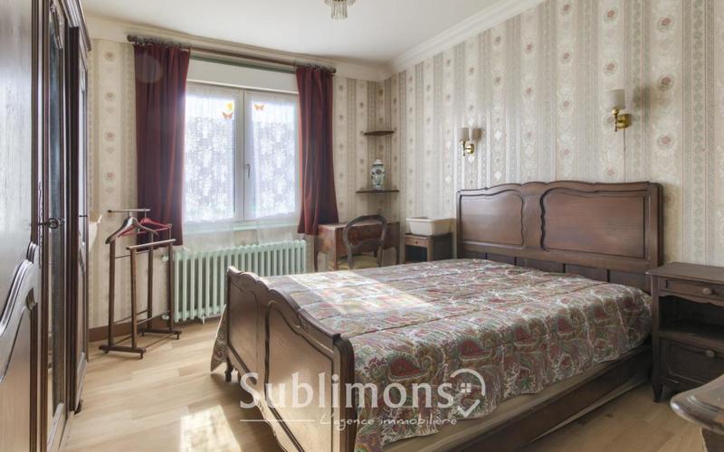 Maison - 95 m² - 5 pièces