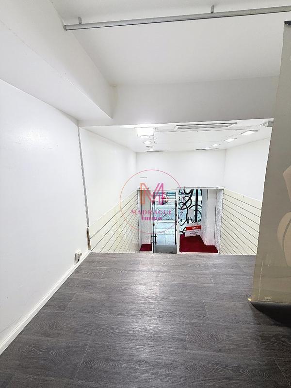 Local d'activités - 33 m² - 1 pièce