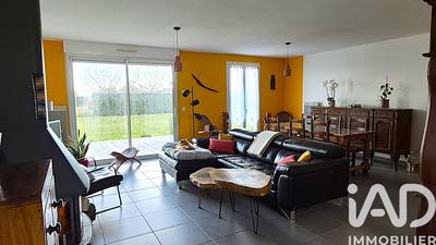 Maison - 108 m² - 6 pièces