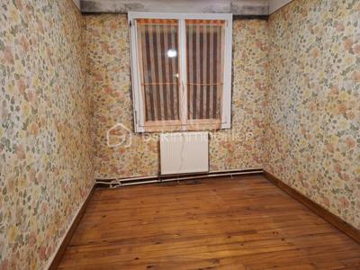 Maison de ville - 99 m² - 5 pièces