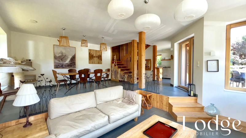 Maison - 170 m² - 6 pièces