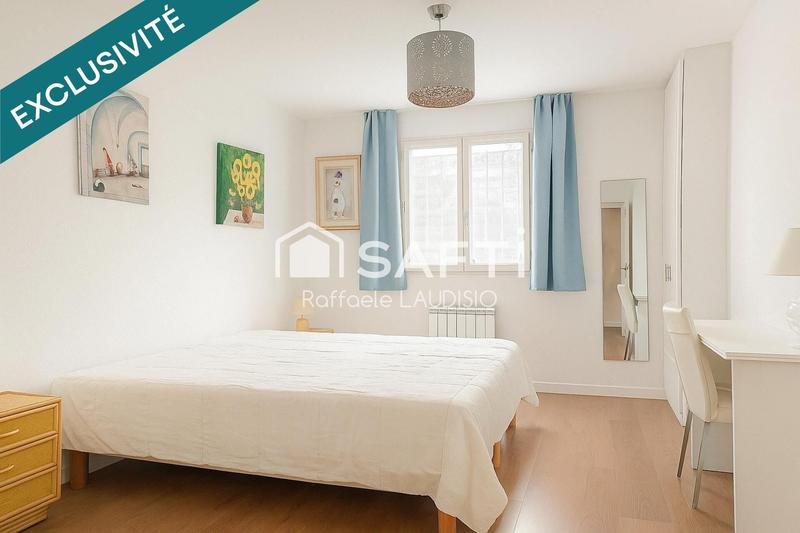 Maison - 179 m² - 7 pièces